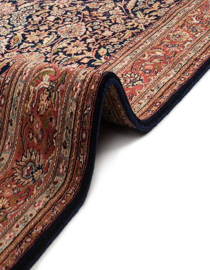 Detail image of  7' 3 x 10' 8  Hand Knotted Sarough Oriental Wool Rug