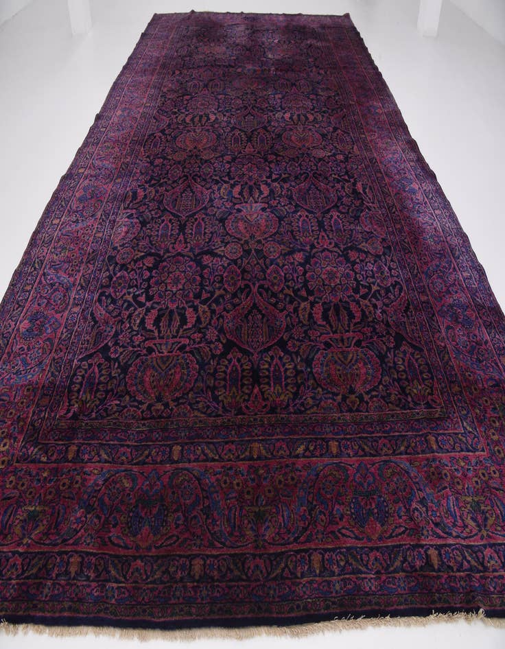 Detail image of  9' 10 x 16'  Hand Knotted Sarough Persian Wool Rug