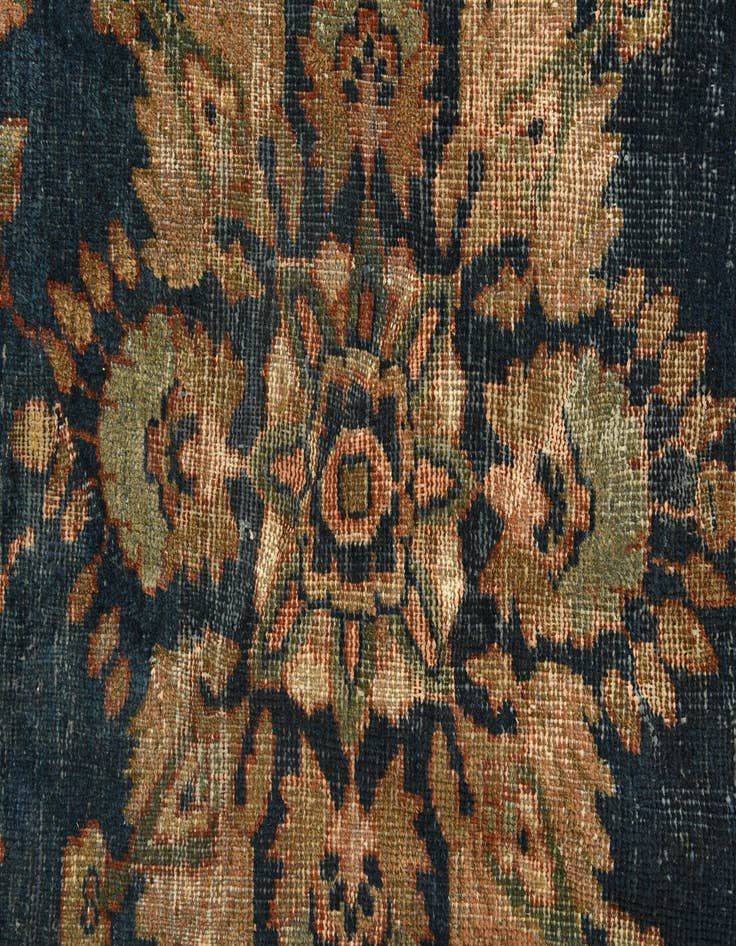 Detail image of  8' 7 x 12' 6  Hand Knotted Sarough Persian Wool Rug