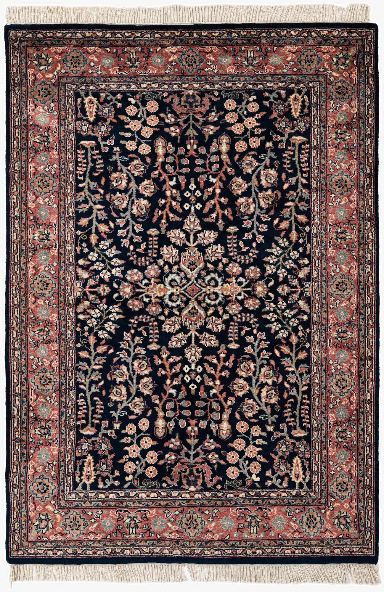  4' 8 x 6' 9 Sarough Wool Rug