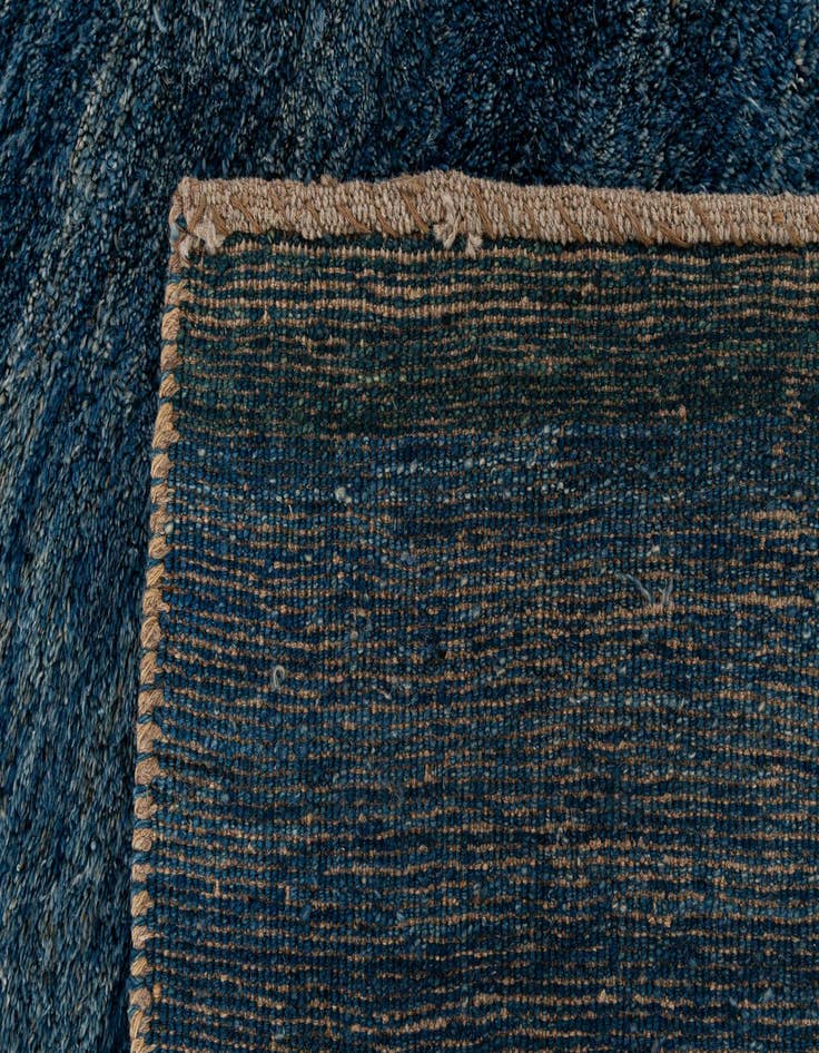 Detail image of  8' 7 x 10' 9  Hand Knotted Shiraz-Gabbeh Persian Wool Rug