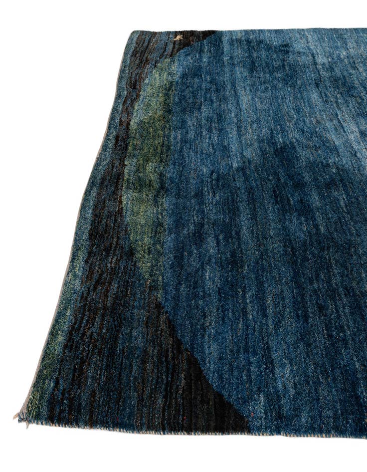 Detail image of  8' 7 x 10' 9  Hand Knotted Shiraz-Gabbeh Persian Wool Rug