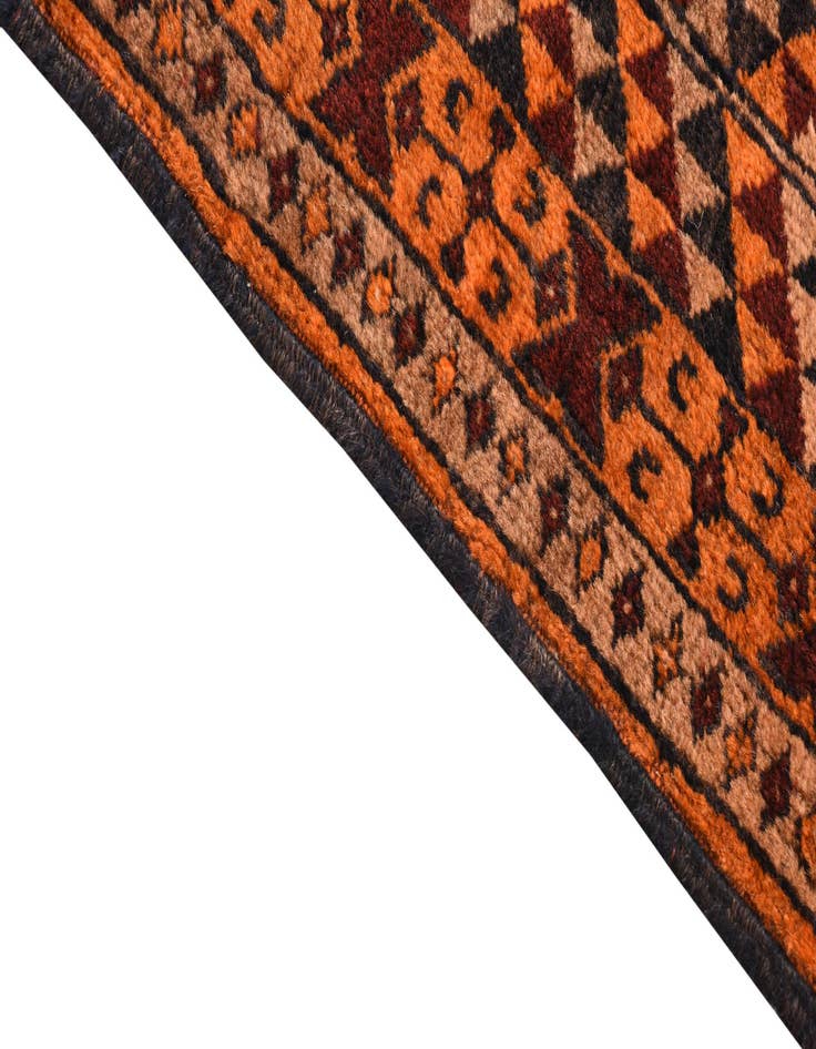 Detail image of 3' x 4' 5 Hand Knotted Shiraz Persian Wool Rug