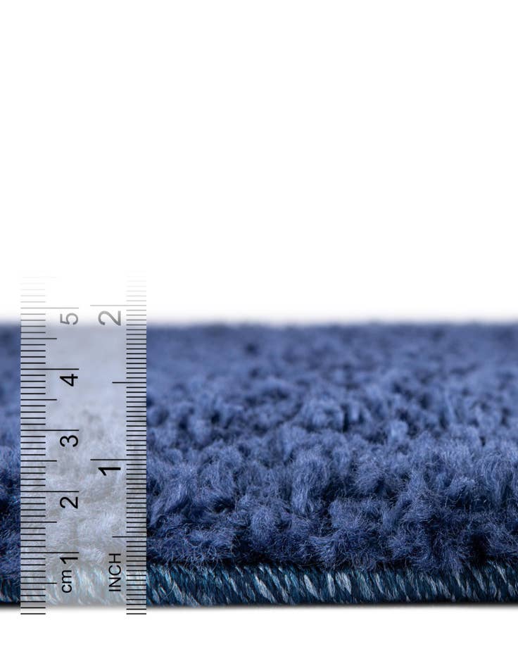 Detail image of  3' 3 x 5' 3 Solid Frieze Rug