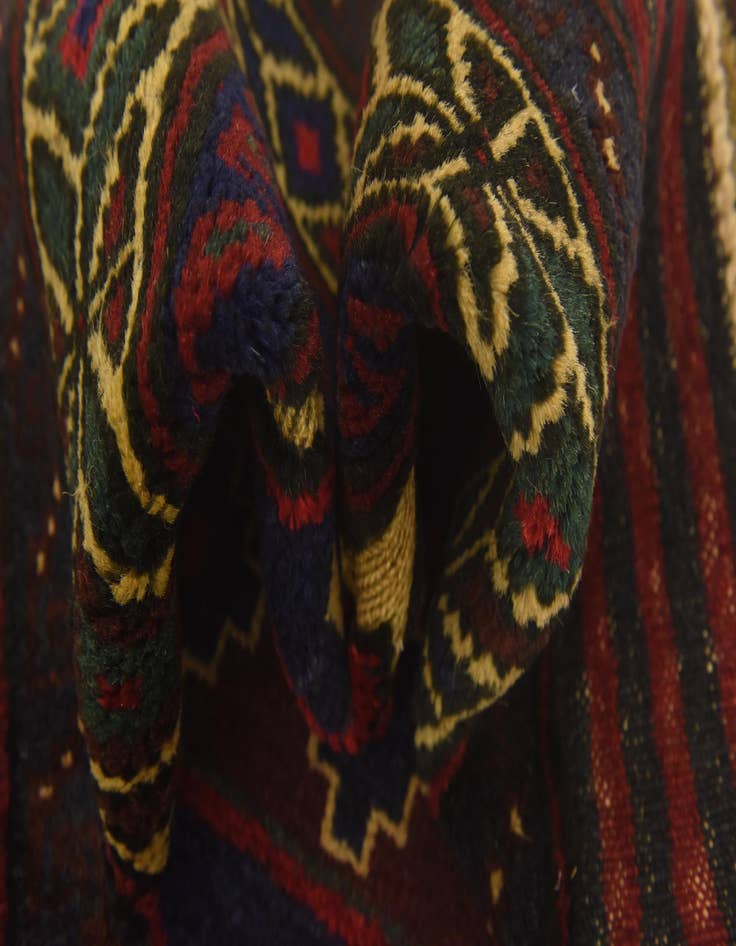 Detail image of  2' 10 x 4' 6  Hand Knotted Sumak Wool Rug