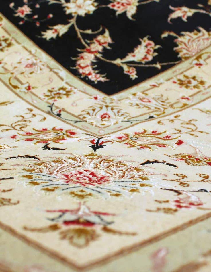 Detail image of  11' 5 x 14' 2  Hand Knotted Tabriz Persian Rug