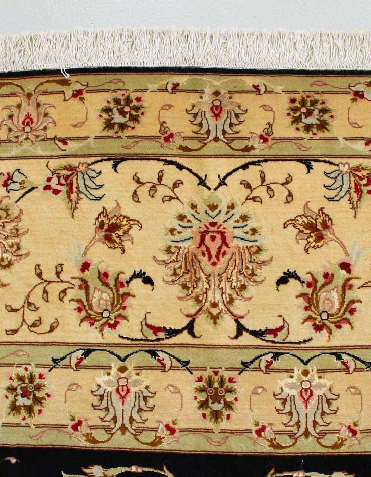 Detail image of  11' 5 x 14' 2  Hand Knotted Tabriz Persian Rug