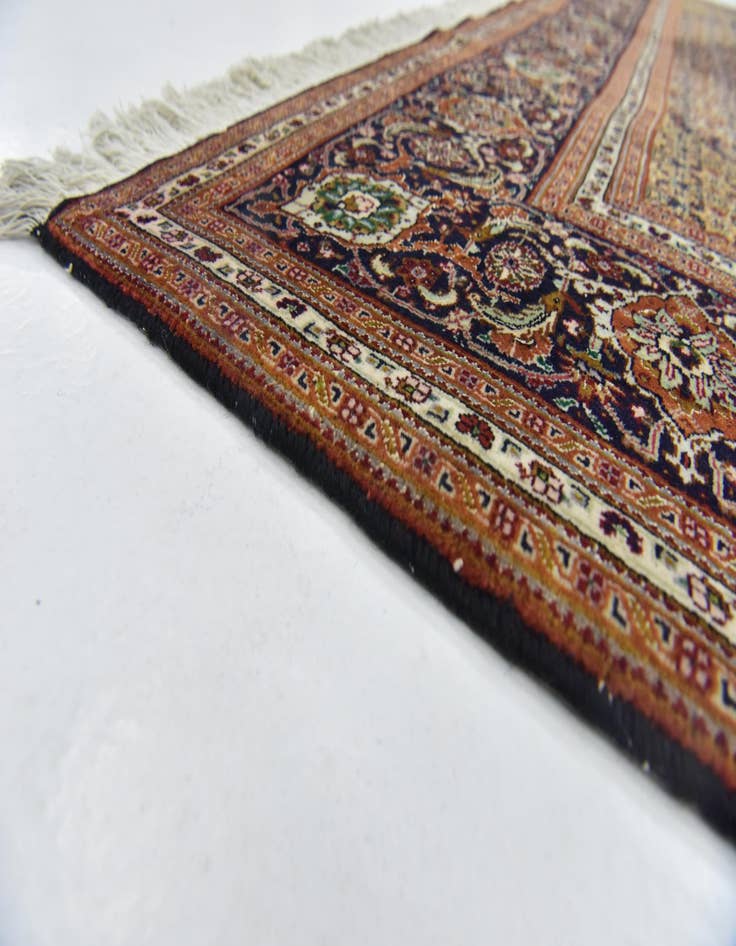 Detail image of  6' 9 x 9' 6  Hand Knotted Tabriz Persian Rug