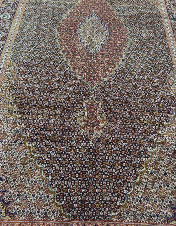 Detail image of  6' 9 x 9' 6  Hand Knotted Tabriz Persian Rug