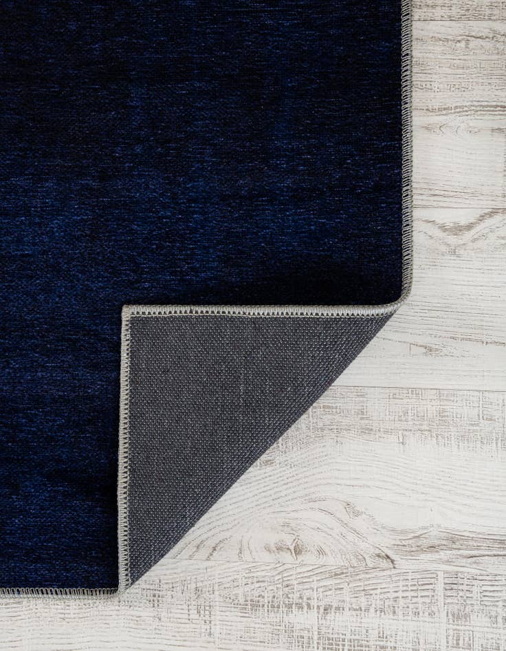 Detail image of  5' x 8' Alaska The Flag Collection Rug