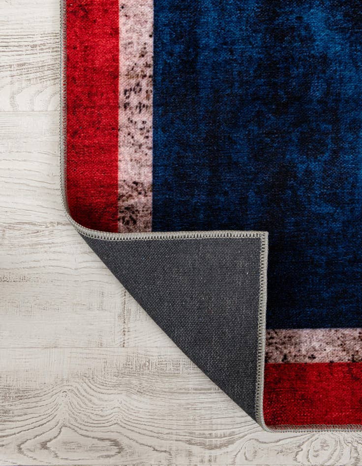 Detail image of  8' x 10' Wyoming The Flag Collection Rug