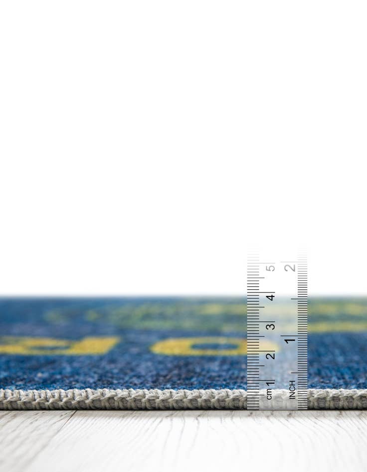 Detail image of  7' x 10' Oregon The Flag Collection Rug