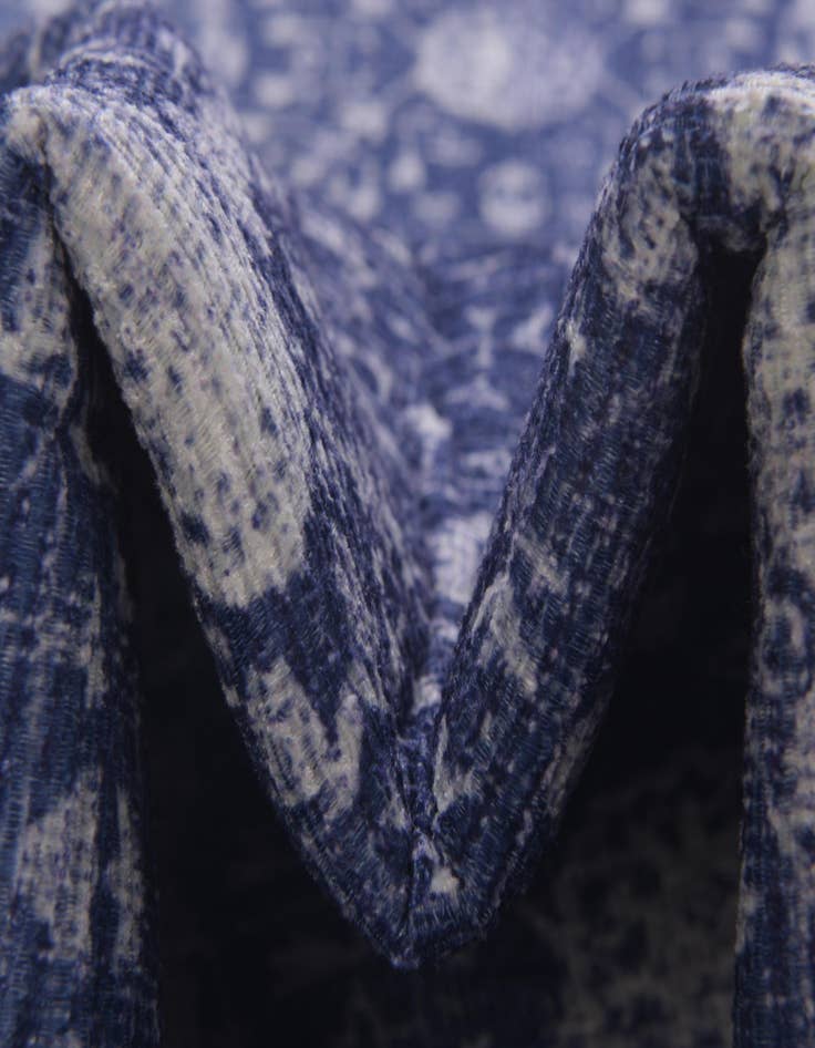 Detail image of  5' x 8' Timeless Rug