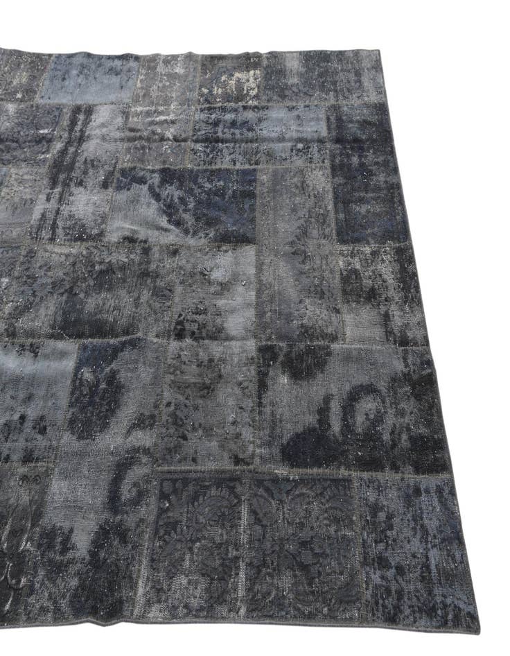 Detail image of  6' 9 x 9' 9  Hand Knotted Ultra Vintage Persian Wool Rug