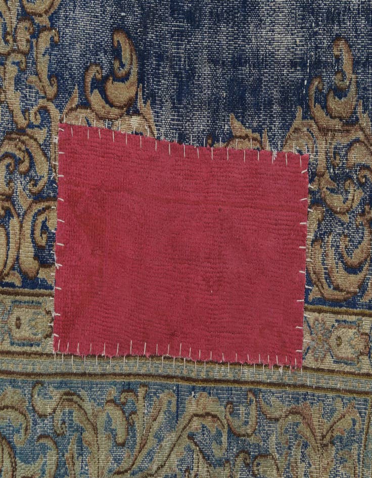 Detail image of  8' 9 x 12'  Hand Knotted Ultra Vintage Persian Wool Rug