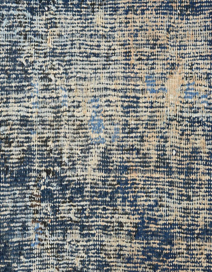 Detail image of  6' 8 x 9' 10  Hand Knotted Ultra Vintage Persian Wool Rug