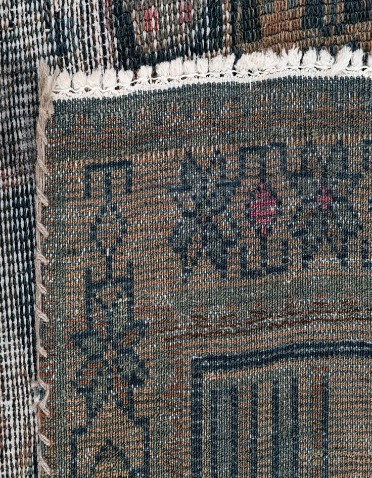 Detail image of  4' 4 x 8'  Hand Knotted Ultra Vintage Persian Wool Rug
