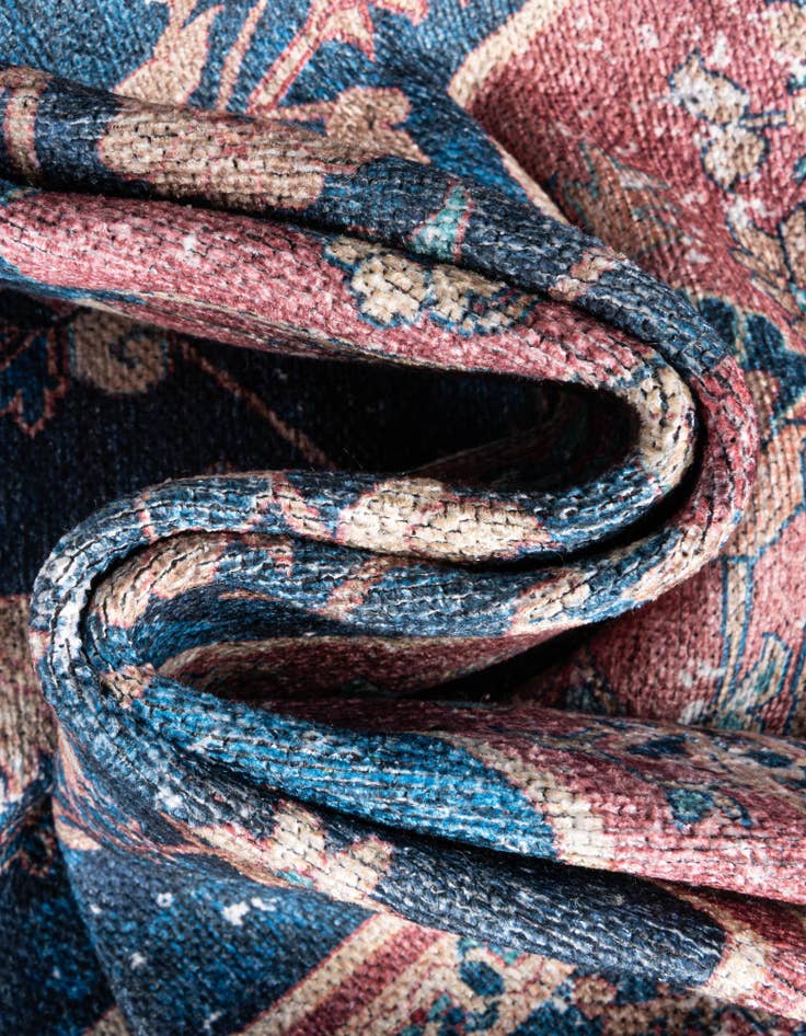 Detail image of  7' 10 x 10'  Washable Yara Rug