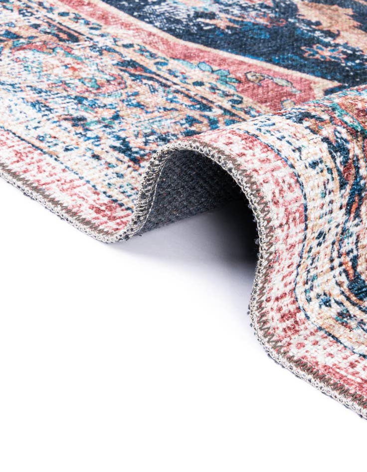 Detail image of  7' 10 x 10'  Washable Yara Rug