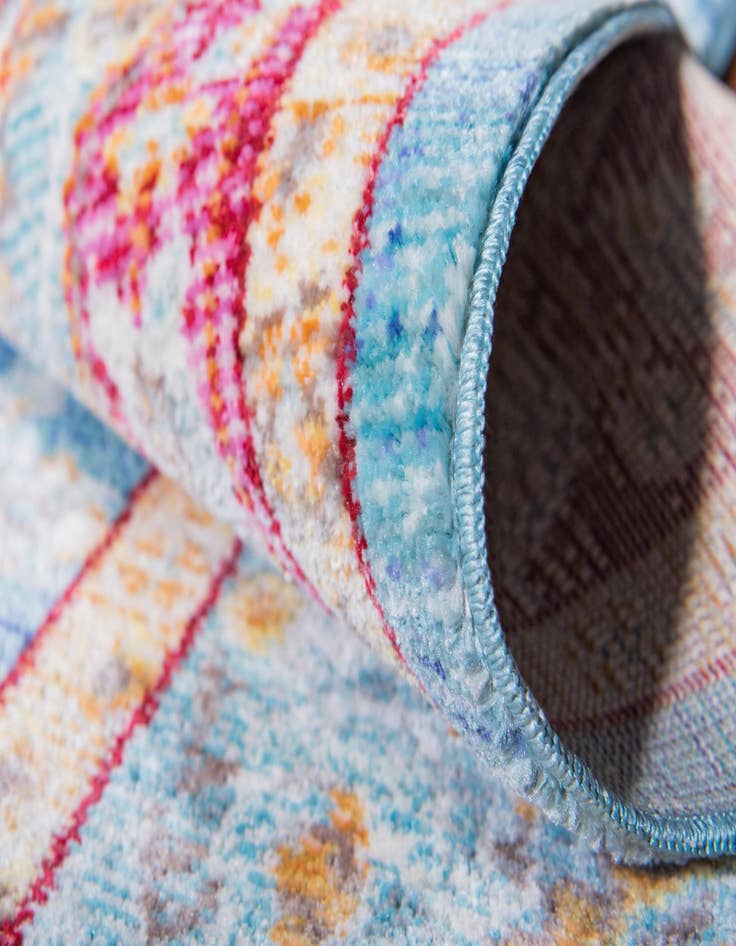 Detail image of  8' x 8' Alexis Round Rug