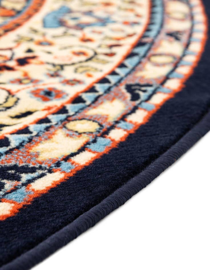 Detail image of  7' 10 x 7' 10 Amaya Round Rug