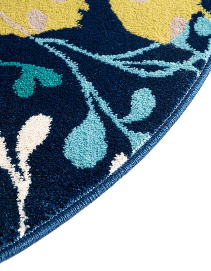 Detail image of  5' 3 x 5' 3 Azalea Round Rug