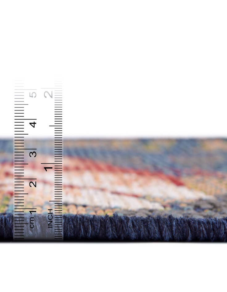 Detail image of  7' 10 x 7' 10  Washable Baja Indoor / Outdoor Round Rug