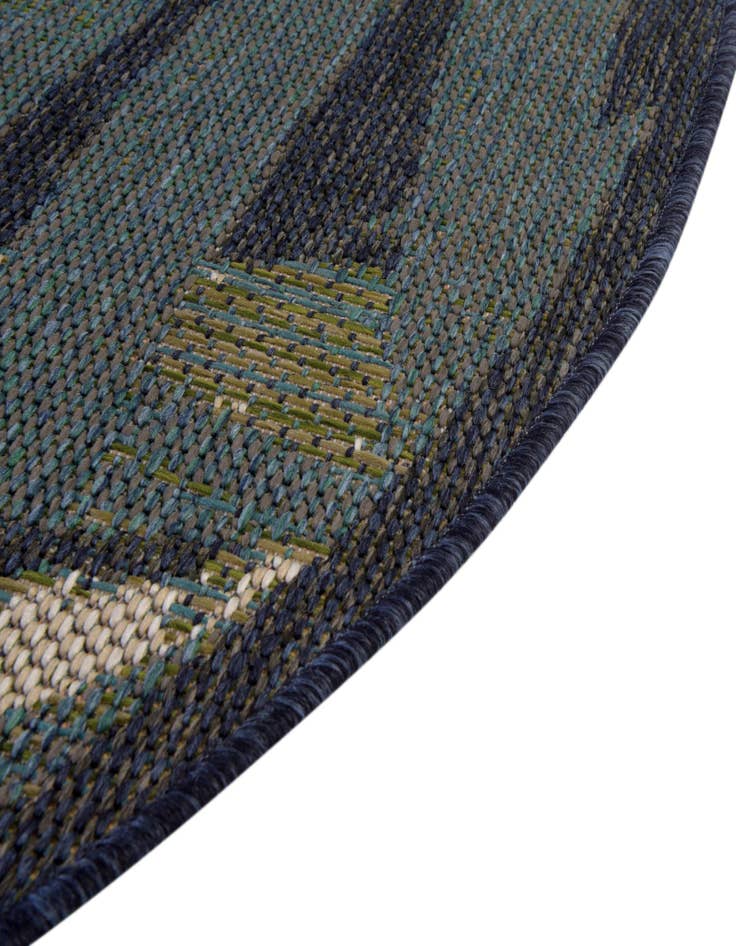 Detail image of  7' 10 x 7' 10  Washable Baja Indoor / Outdoor Round Rug