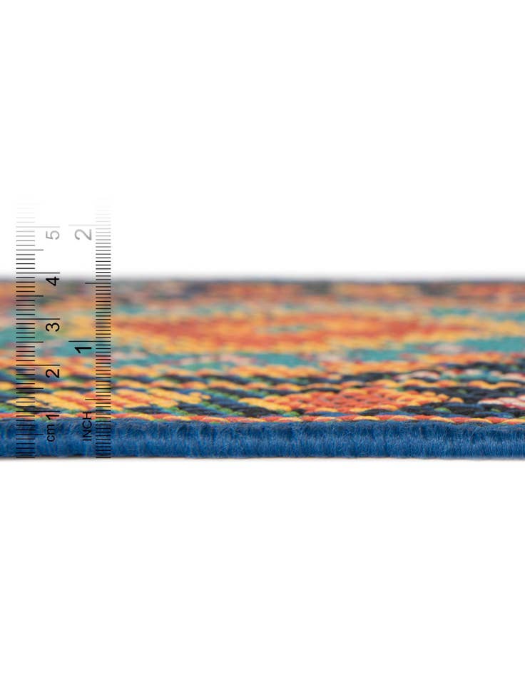 Detail image of  6' 1 x 6' 1  Washable Baja Indoor / Outdoor Round Rug