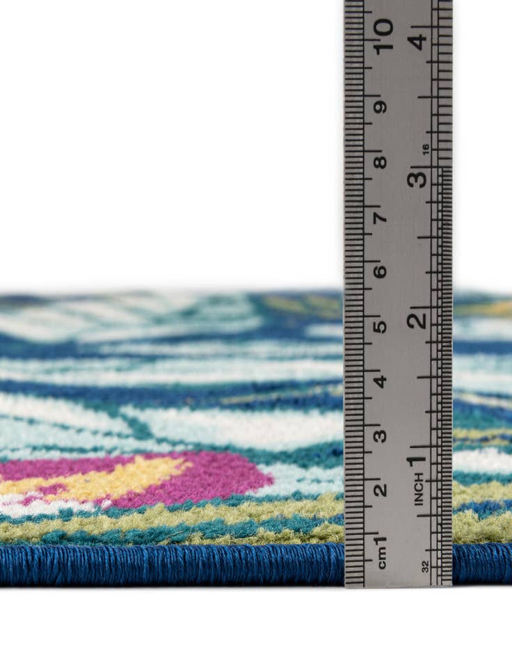 Detail image of  3' 3 x 3' 3 Bloom Round Rug