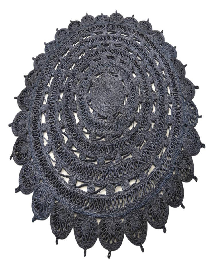 Detail image of  6' 1 x 6' 1  Hand Braided Jute Round Rug