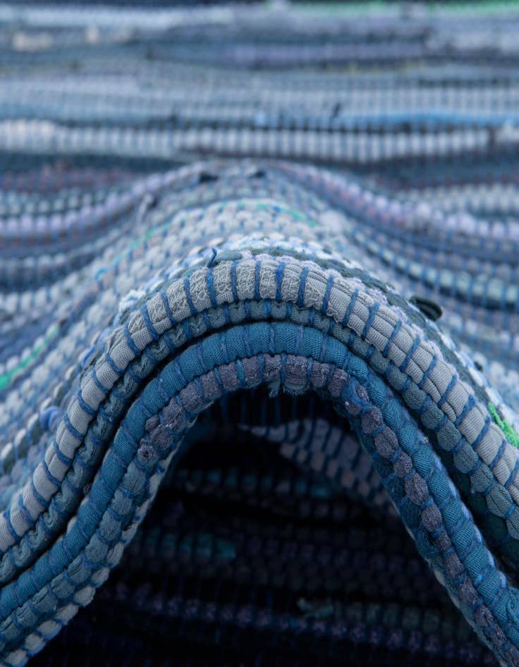 Detail image of 3' 3 x 3' 3 Chindi Cotton Round Rug