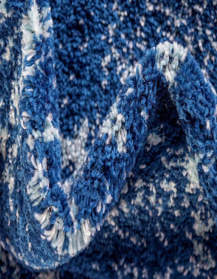 Detail image of  3' x 3' Dover Round Rug