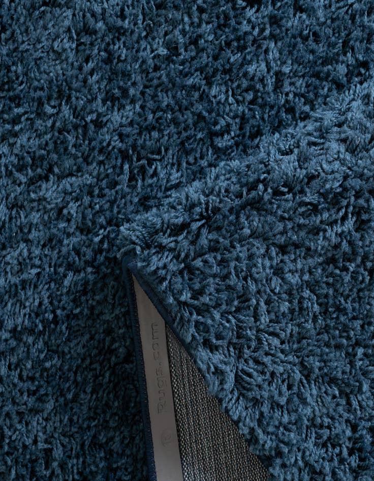 Detail image of  7' 10 x 7' 10 Everyday Shag Round Rug