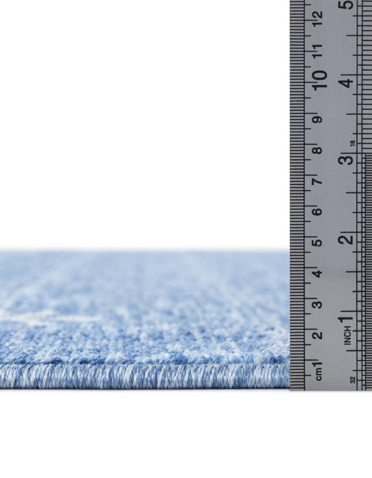 Detail image of  5' 3 x 5' 3 Gabbeh Round Rug