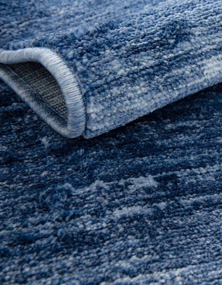 Detail image of  5' 3 x 5' 3 Gabbeh Round Rug