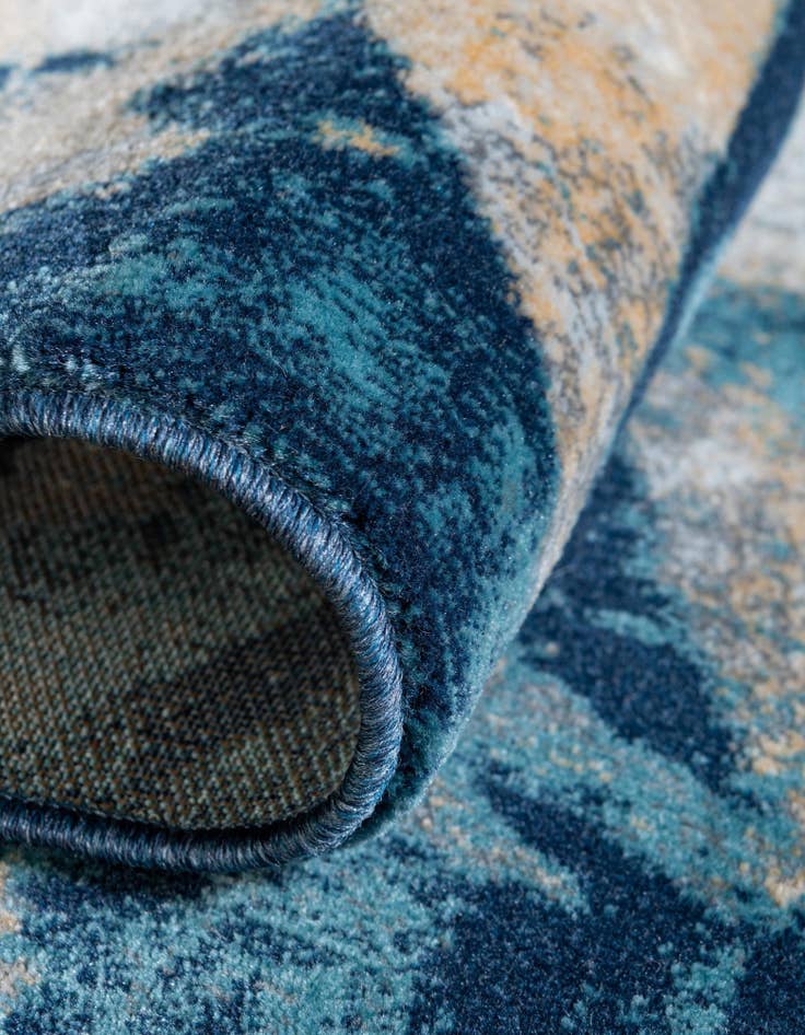 Detail image of  5' x 5' Gossamer Round Rug