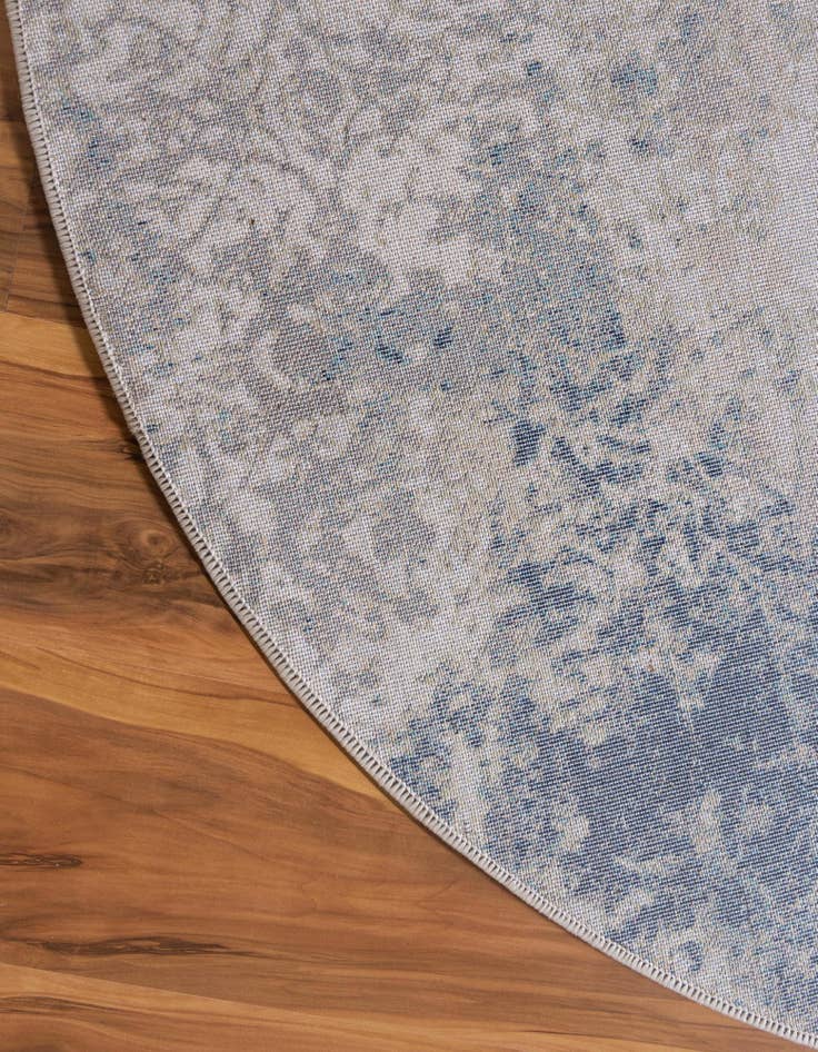 Detail image of  5' x 5' Gossamer Round Rug