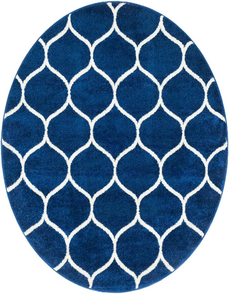 Detail image of 5' 3 x 5' 3 Lattice Frieze Round Rug