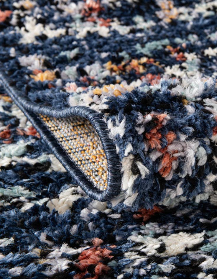 Detail image of  3' 3 x 3' 3 Morocco Round Rug