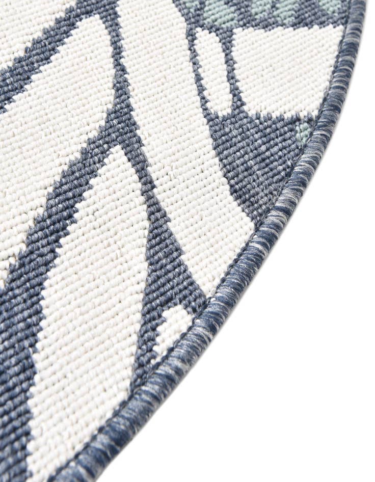 Detail image of  4' x 4'  Washable Coastal Indoor / Outdoor Round Rug