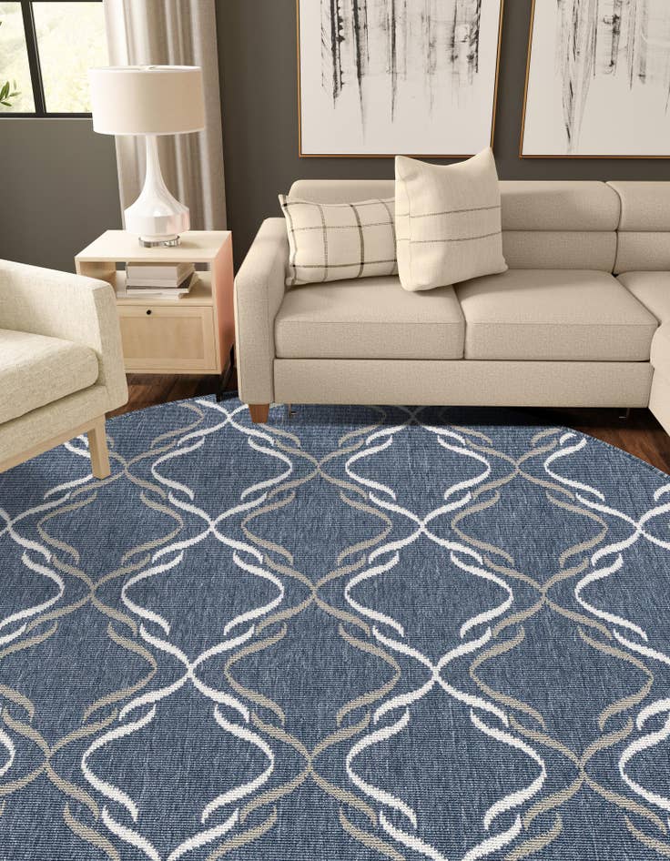 Detail image of  7' x 7'  Washable Lattice Indoor / Outdoor Round Rug
