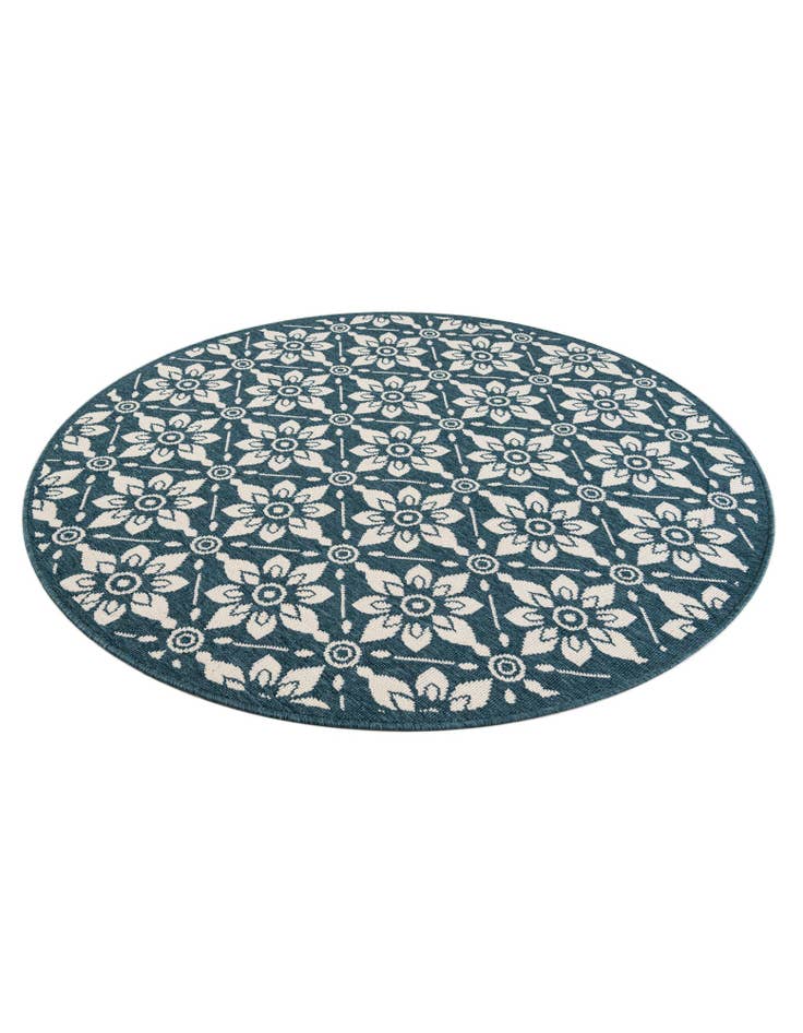 Detail image of  5' x 5'  Washable Lattice Indoor / Outdoor Round Rug