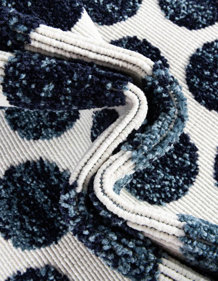 Detail image of  5' x 5'  Washable Sabrina Soto Indoor / Outdoor Round Rug