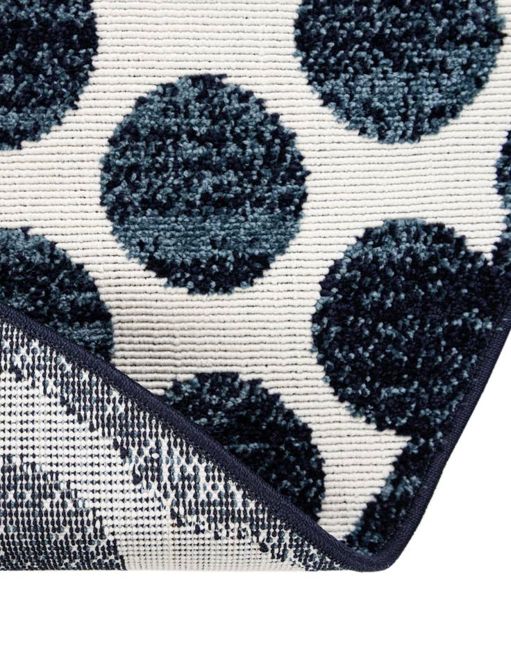 Detail image of  5' x 5'  Washable Sabrina Soto Indoor / Outdoor Round Rug
