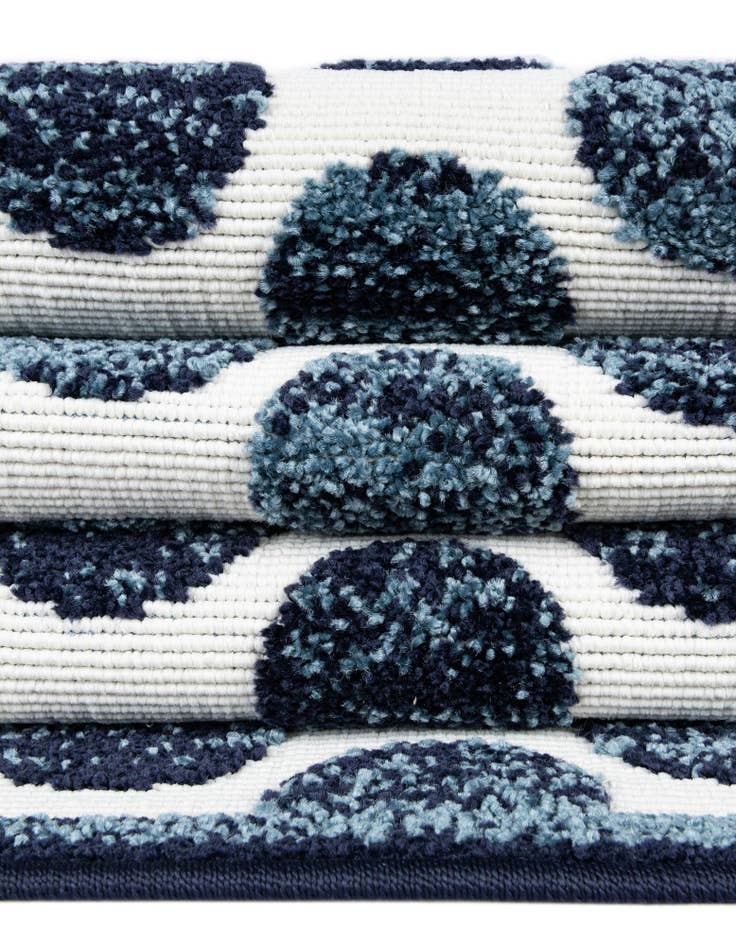Detail image of  5' x 5'  Washable Sabrina Soto Indoor / Outdoor Round Rug