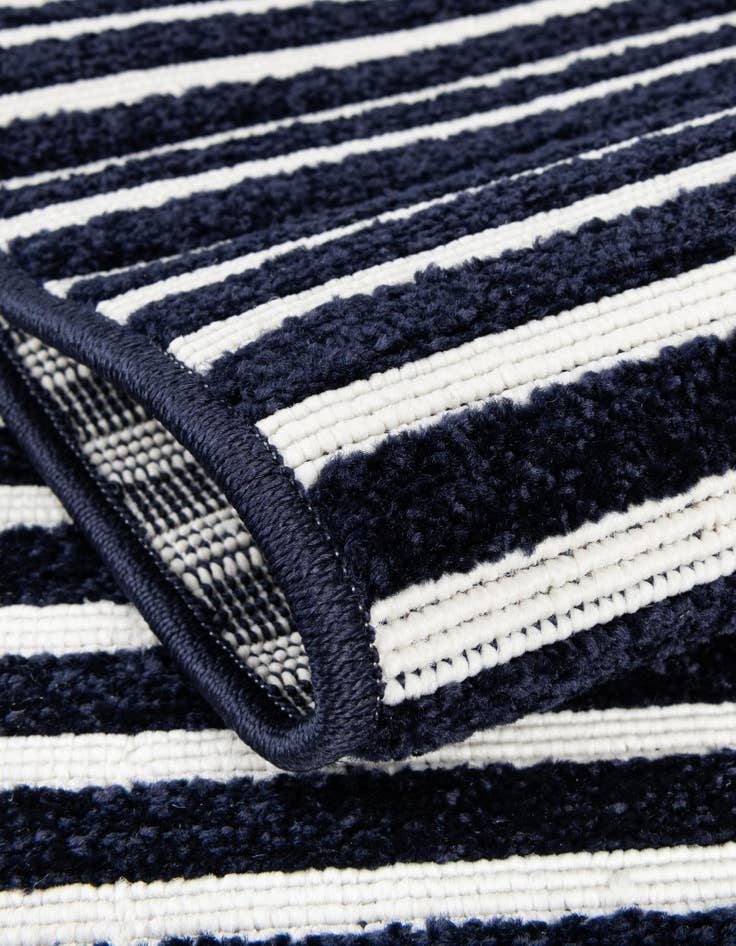 5' x 5'  Washable Sabrina Soto Indoor / Outdoor Round Rug