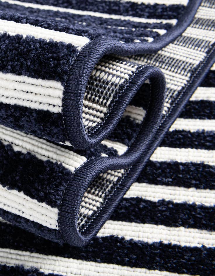 Detail image of  3' x 3'  Washable Sabrina Soto Indoor / Outdoor Round Rug