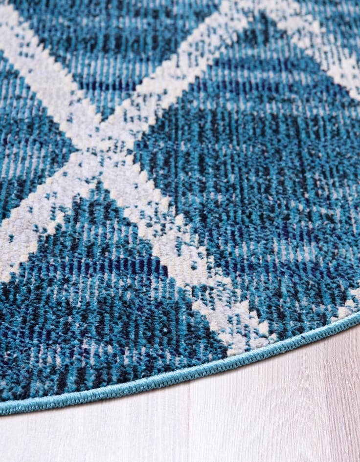 Detail image of  7' x 7' Starlight Round Rug
