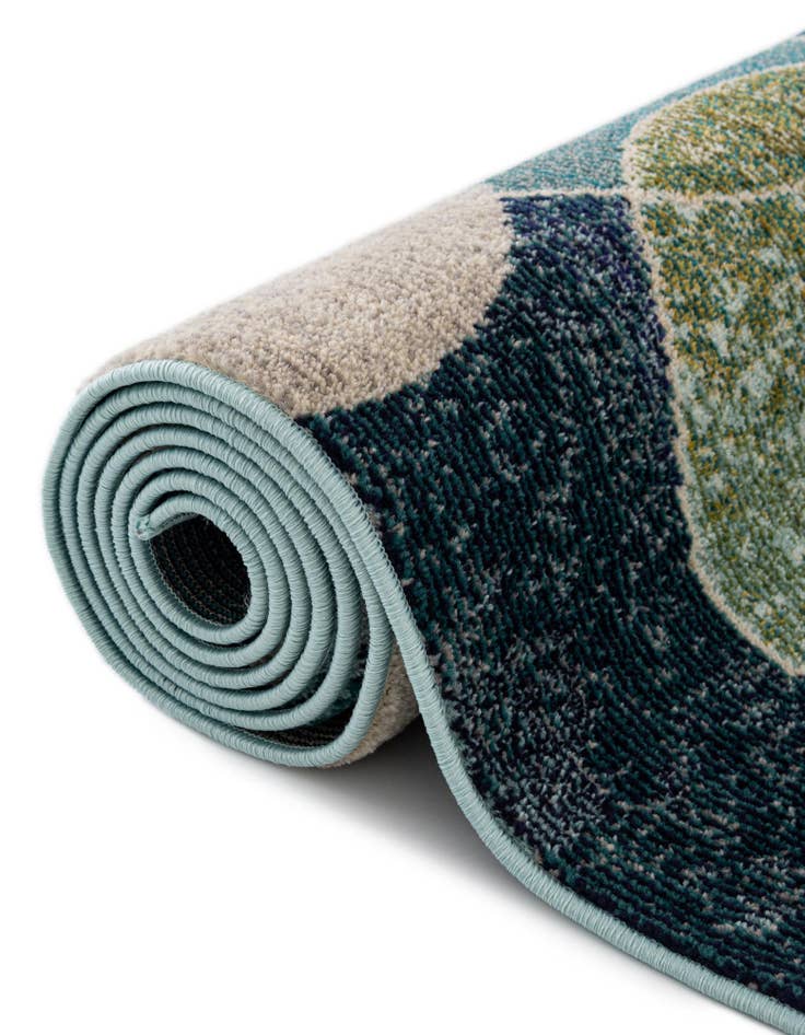 Detail image of  8' x 8'  Washable Theia Round Rug